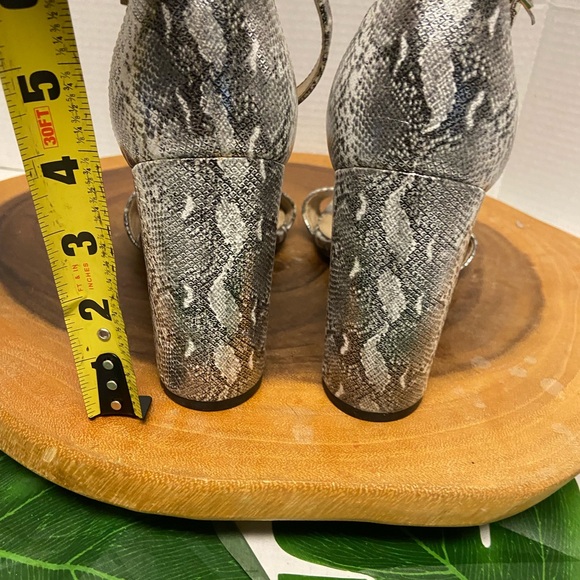 Sam Edelman Snakeprint YARO Ankle strap heels - Picture 6 of 9